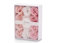 Isabelle Laurier luxury gift box with 12 soap confetti roses peach