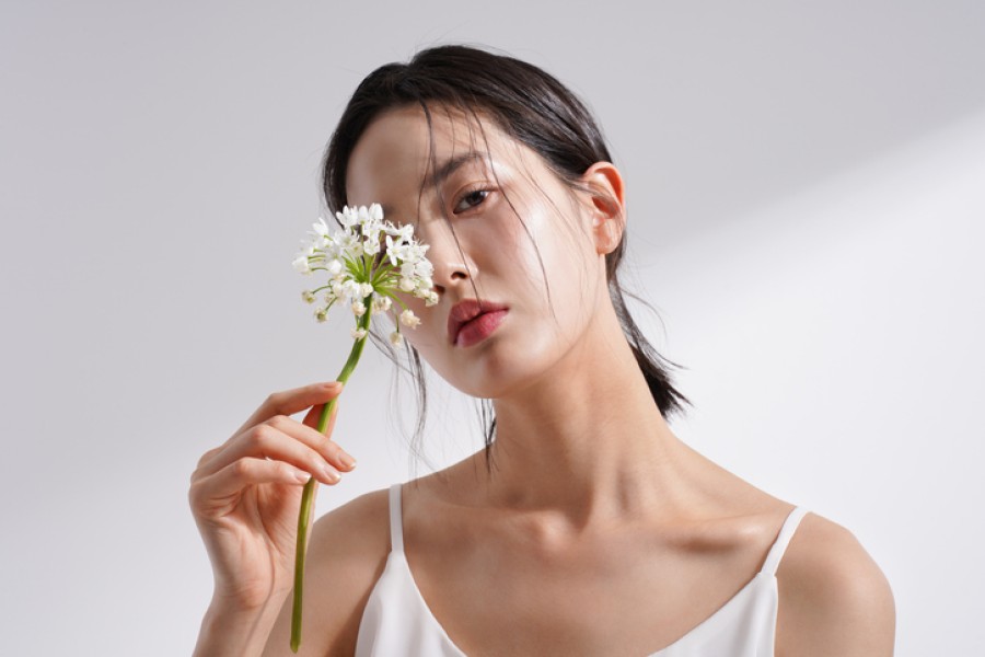 Korean Cosmetics and Mature Skin: A Breath of Youth for the Skin